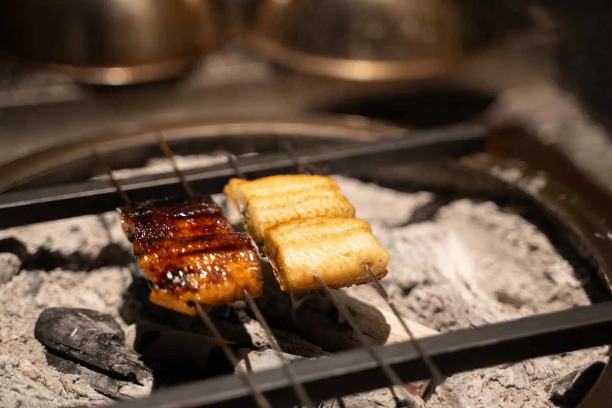 うなぎの2色焼き